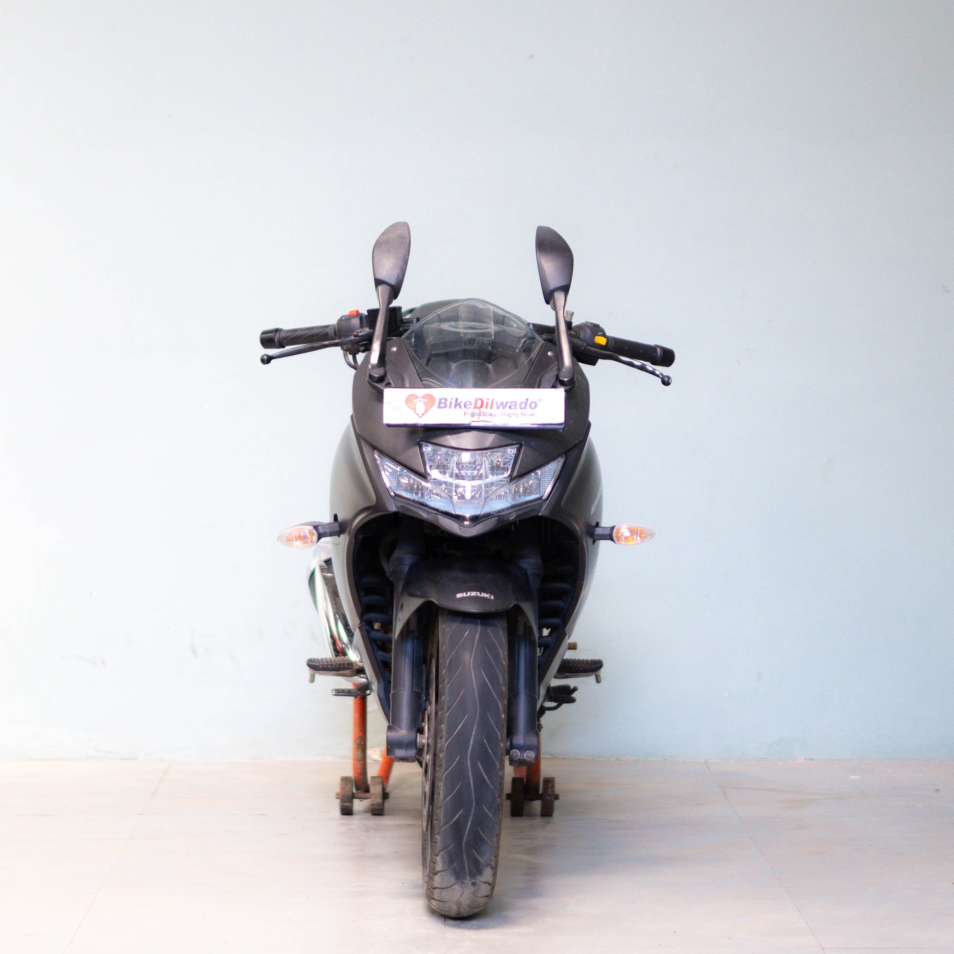 Motorcycle with a visible brand logo on a light gray background Suzuki Gixxer SF 250 Used Bike for Sale in Gurgaon